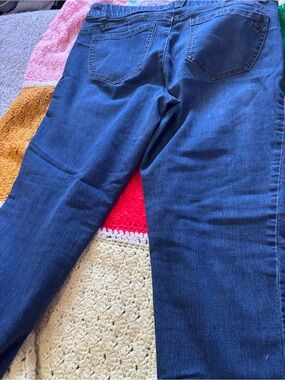 Democracy Skinny Jeans in Dark Blue Wash
